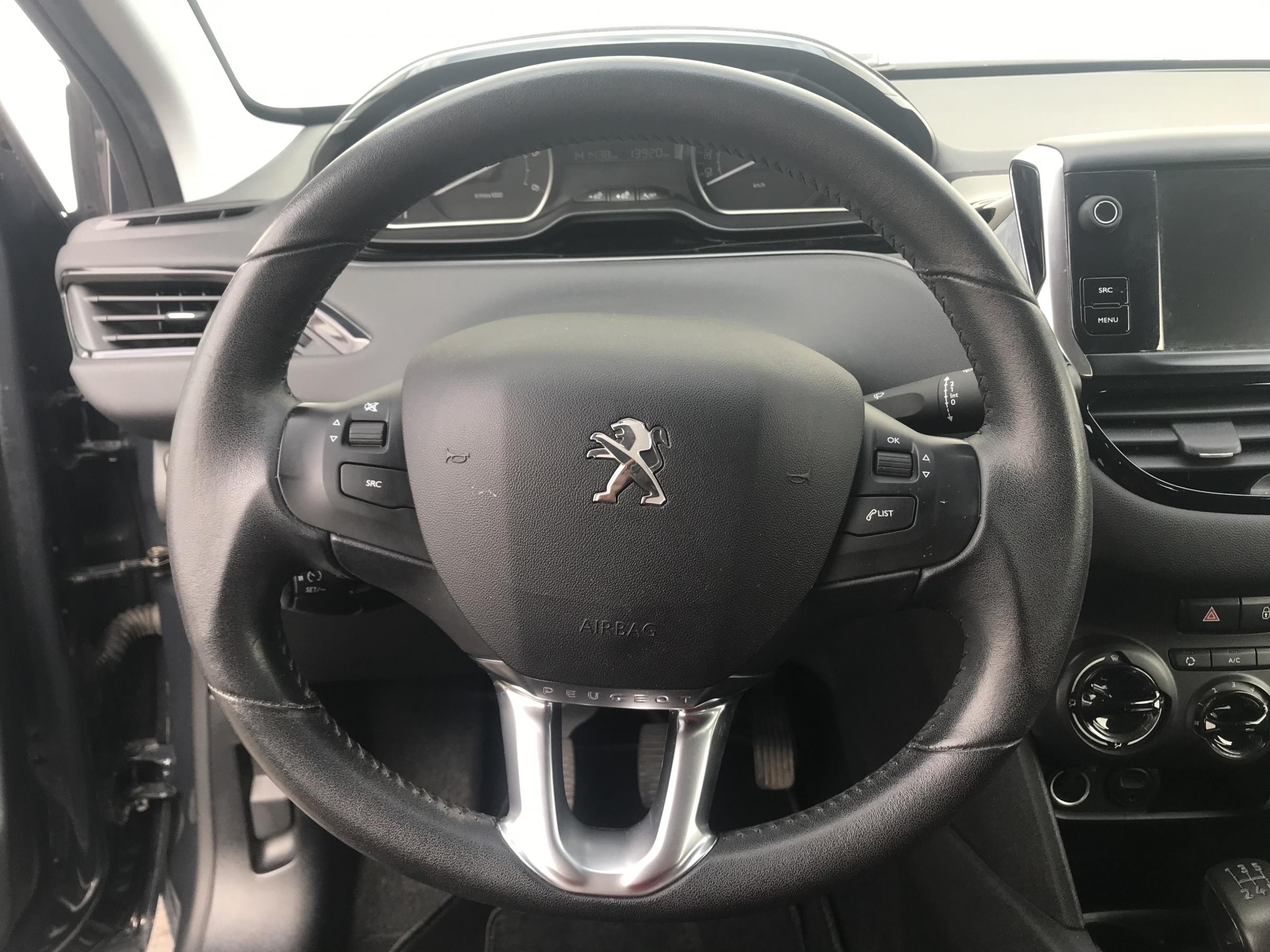 Peugeot 208, 2016 - pohled č. 14