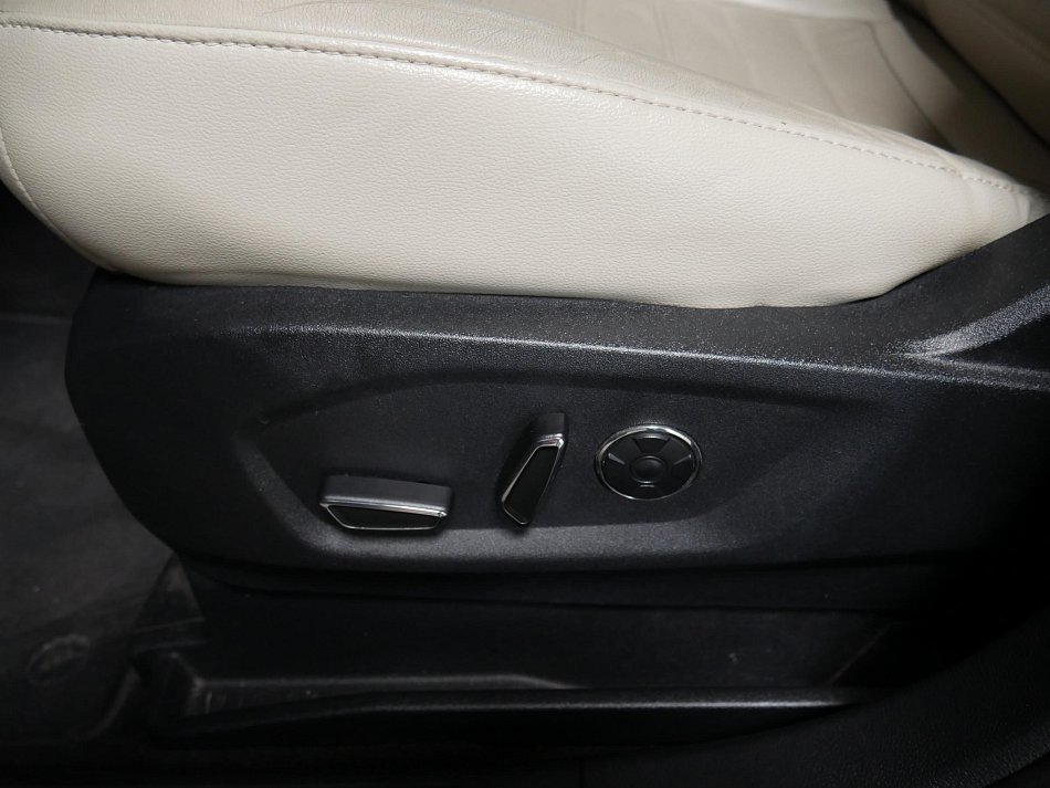 Ford Galaxy 2.0TDCi Titanium