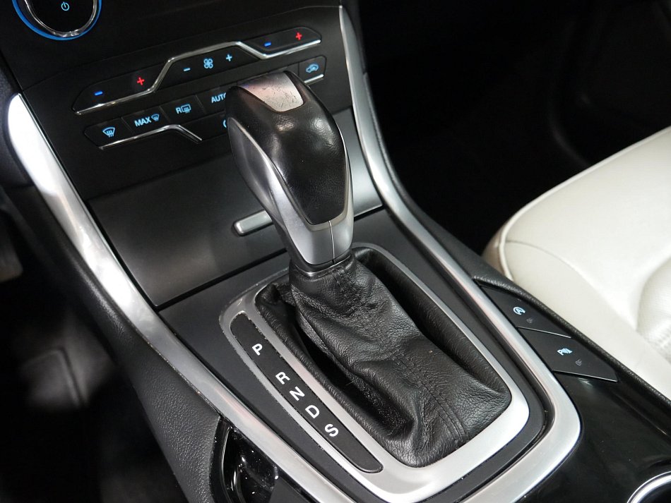 Ford Galaxy 2.0TDCi Titanium