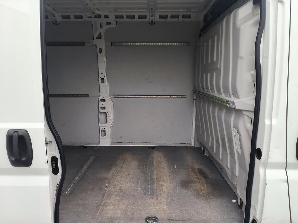 Peugeot Boxer 2.0HDi  L4H2