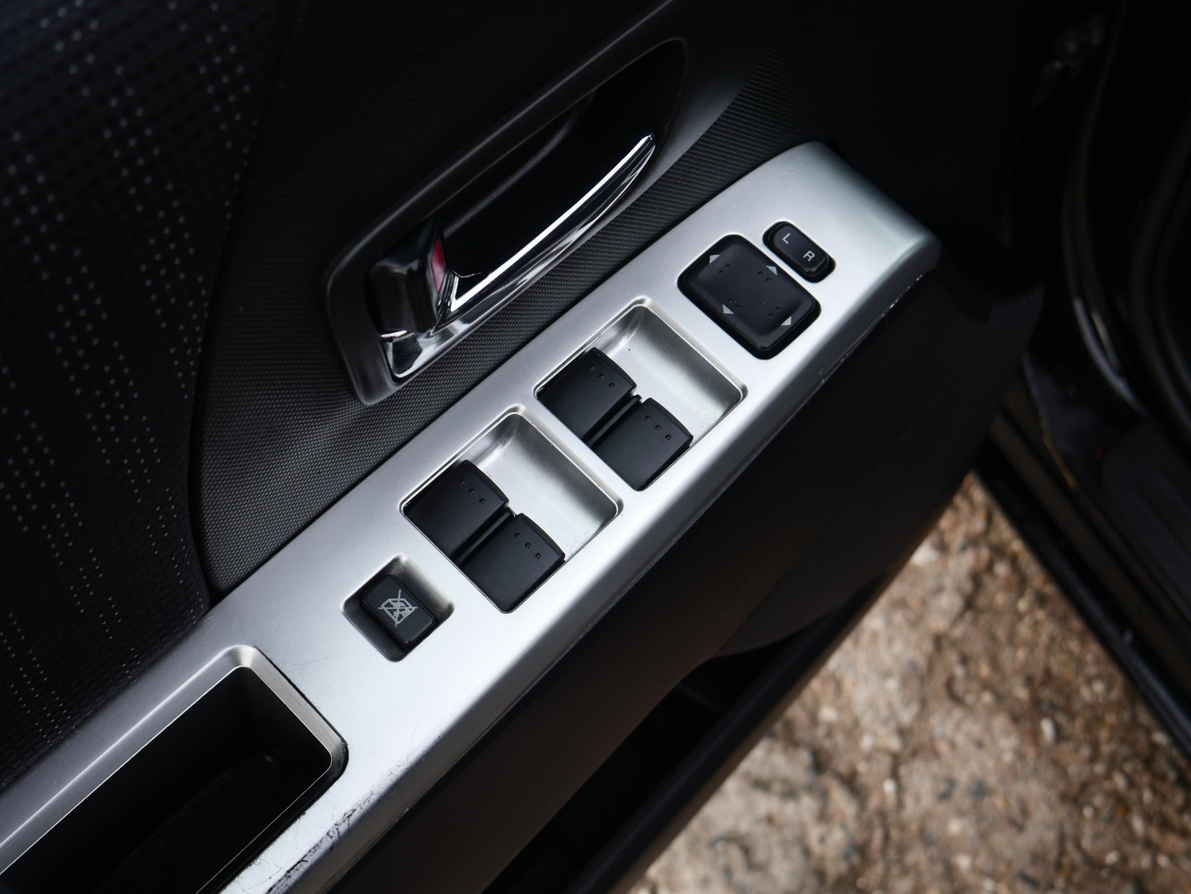 Mazda 5, 2010 - pohled č. 14