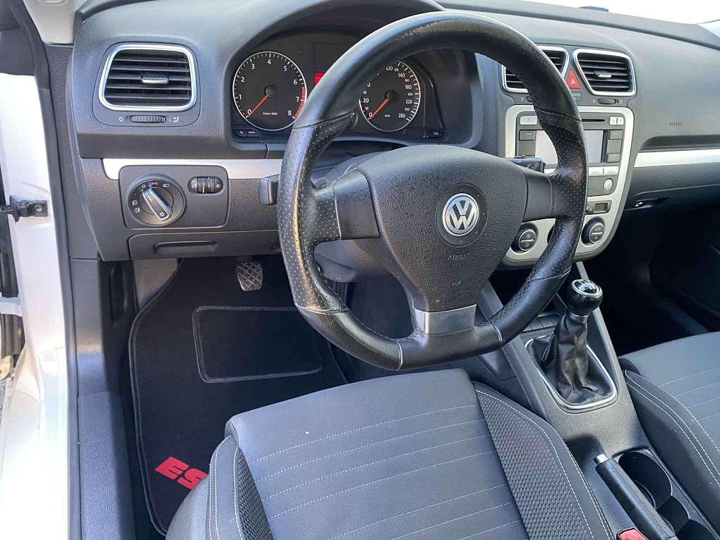 Volkswagen Scirocco 1.4TSi 