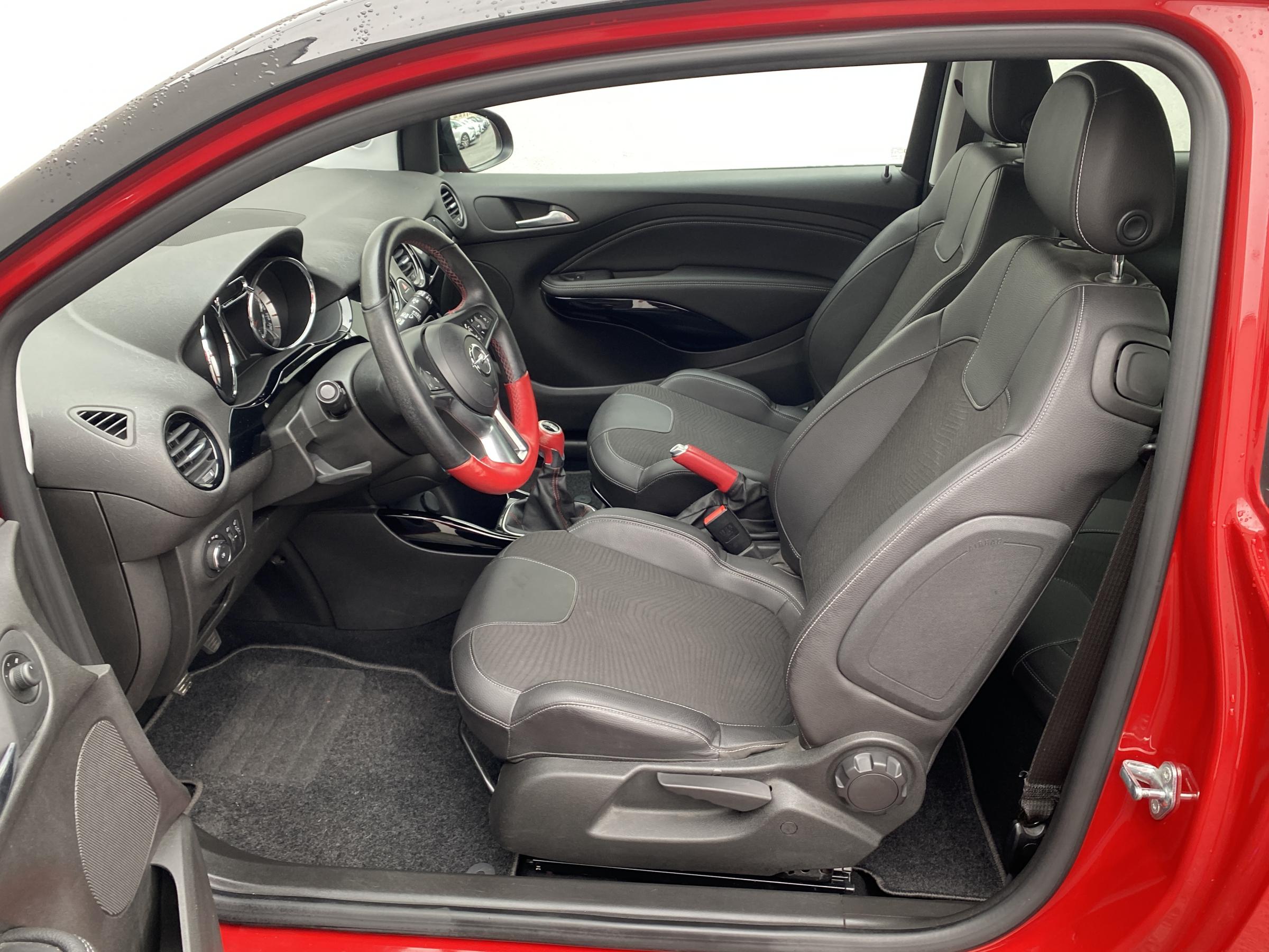 Opel Adam, 2016 - pohled č. 11