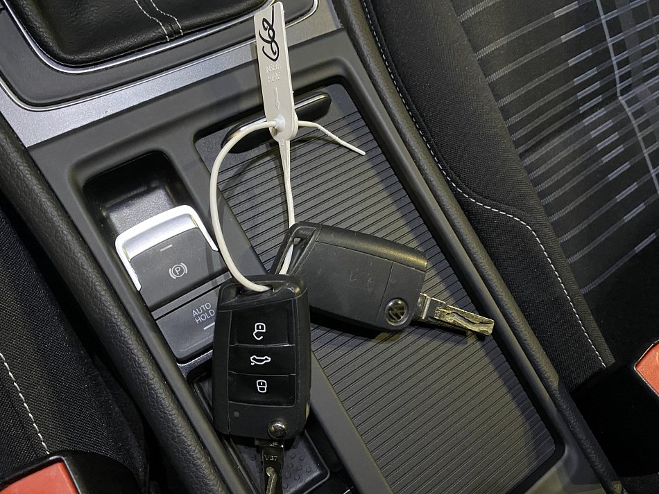 Volkswagen Golf 1.2 TSi Lounge