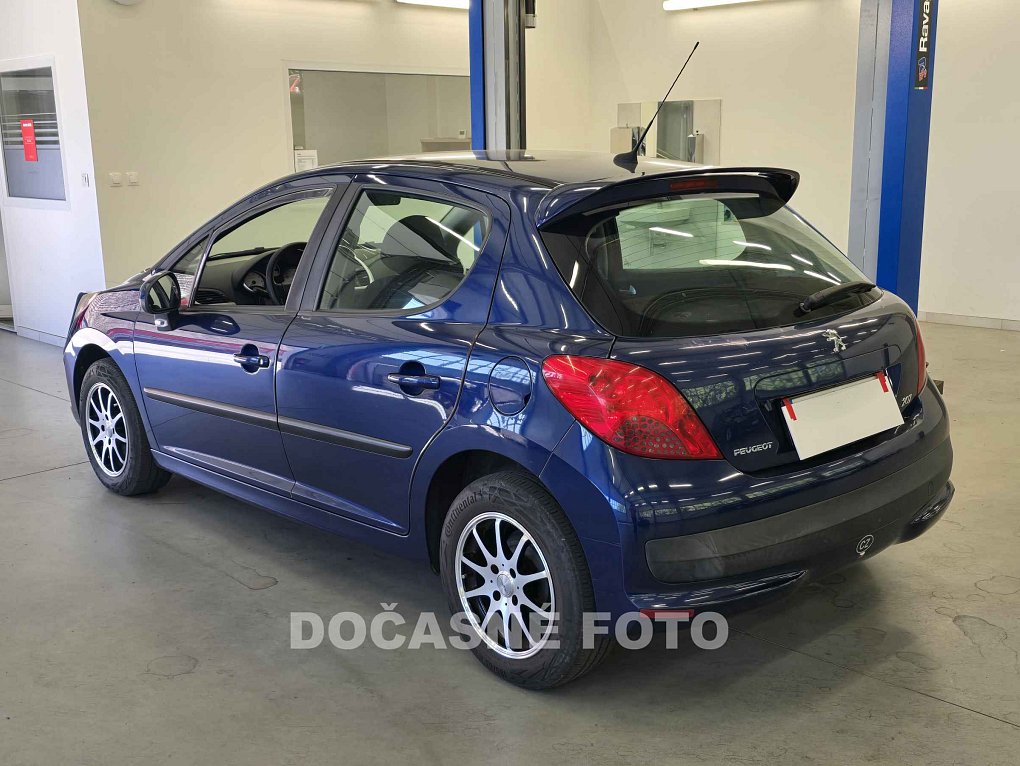 Peugeot 207 1.4i 