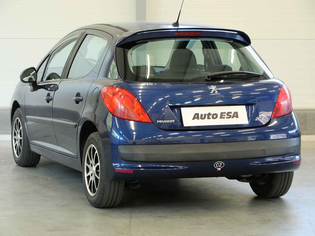 Peugeot 207 1.4i 