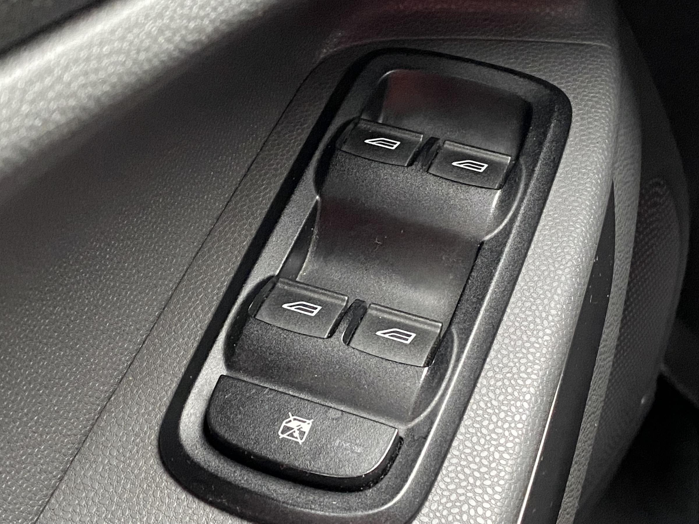 Ford EcoSport, 2014 - pohled č. 12