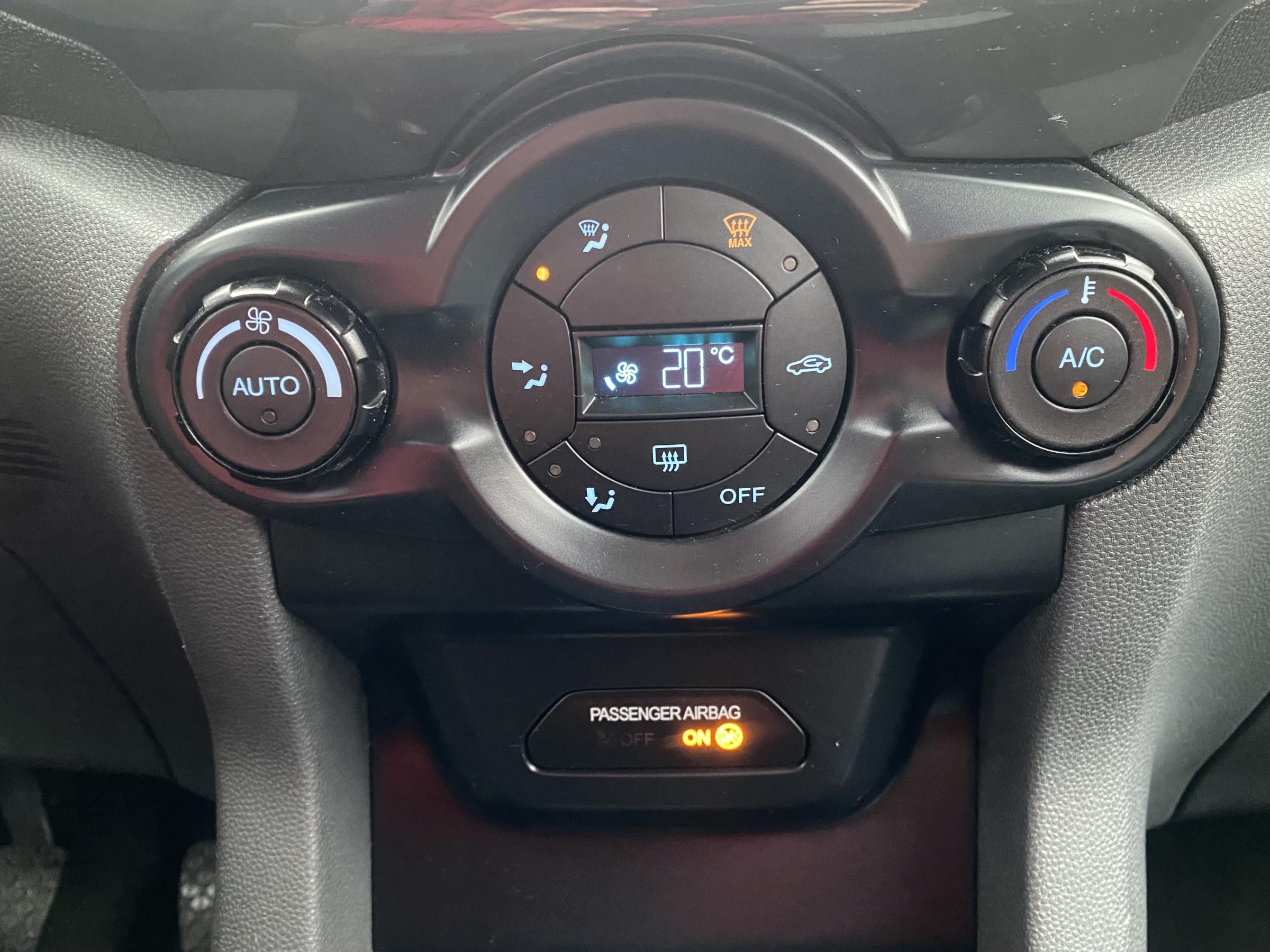 Ford EcoSport, 2014 - pohled č. 15