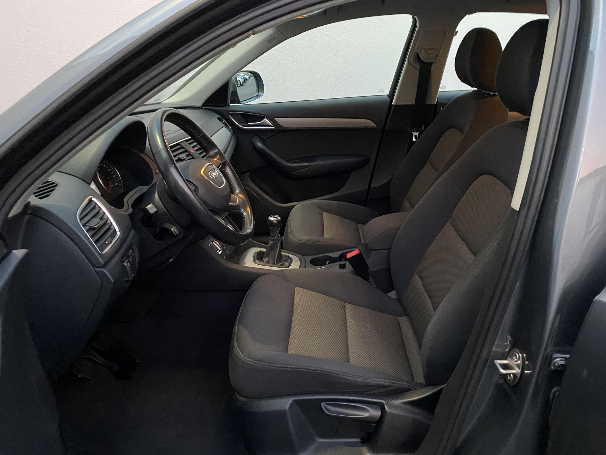 Audi Q3, 2013 - pohled č. 9