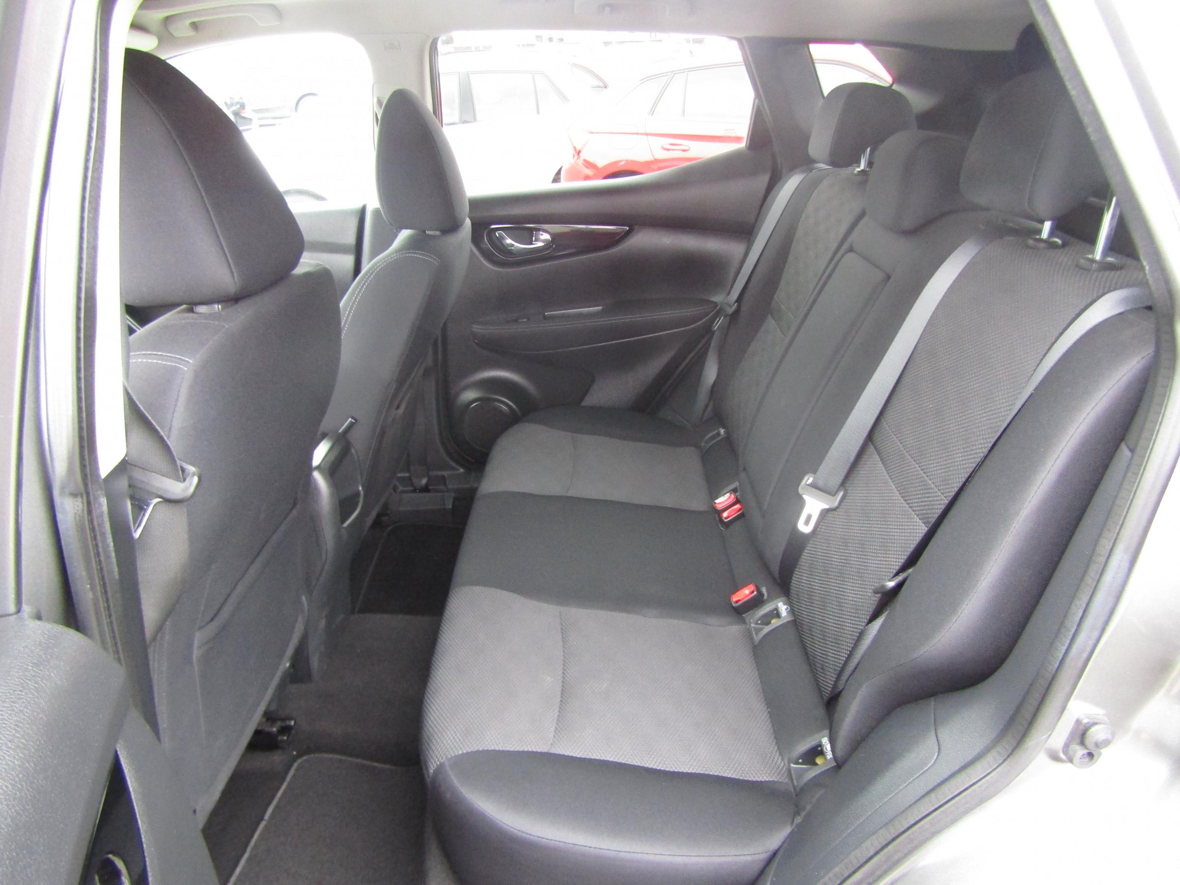 Nissan Qashqai, 2016 - pohled č. 10