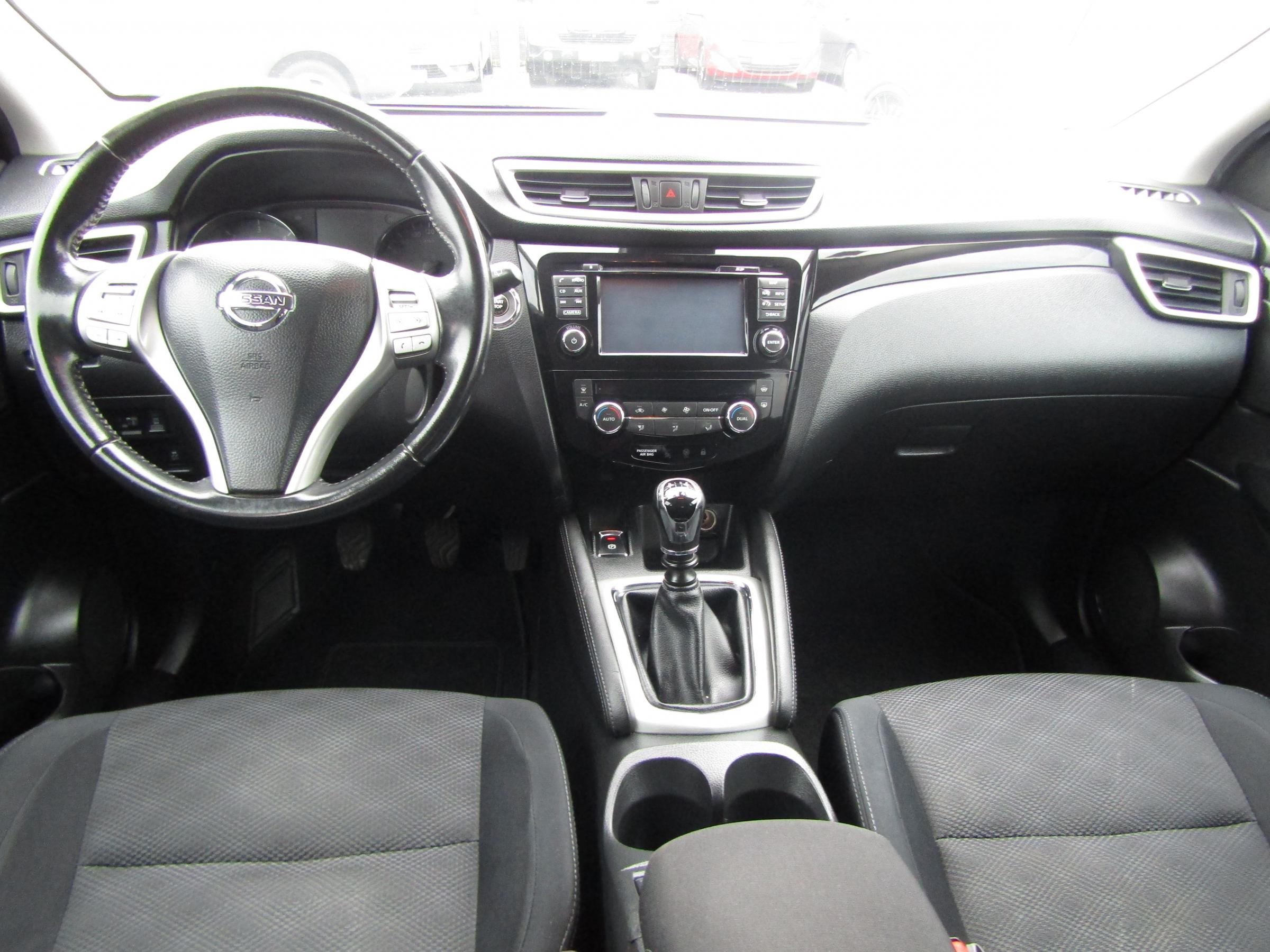 Nissan Qashqai, 2016 - pohled č. 8
