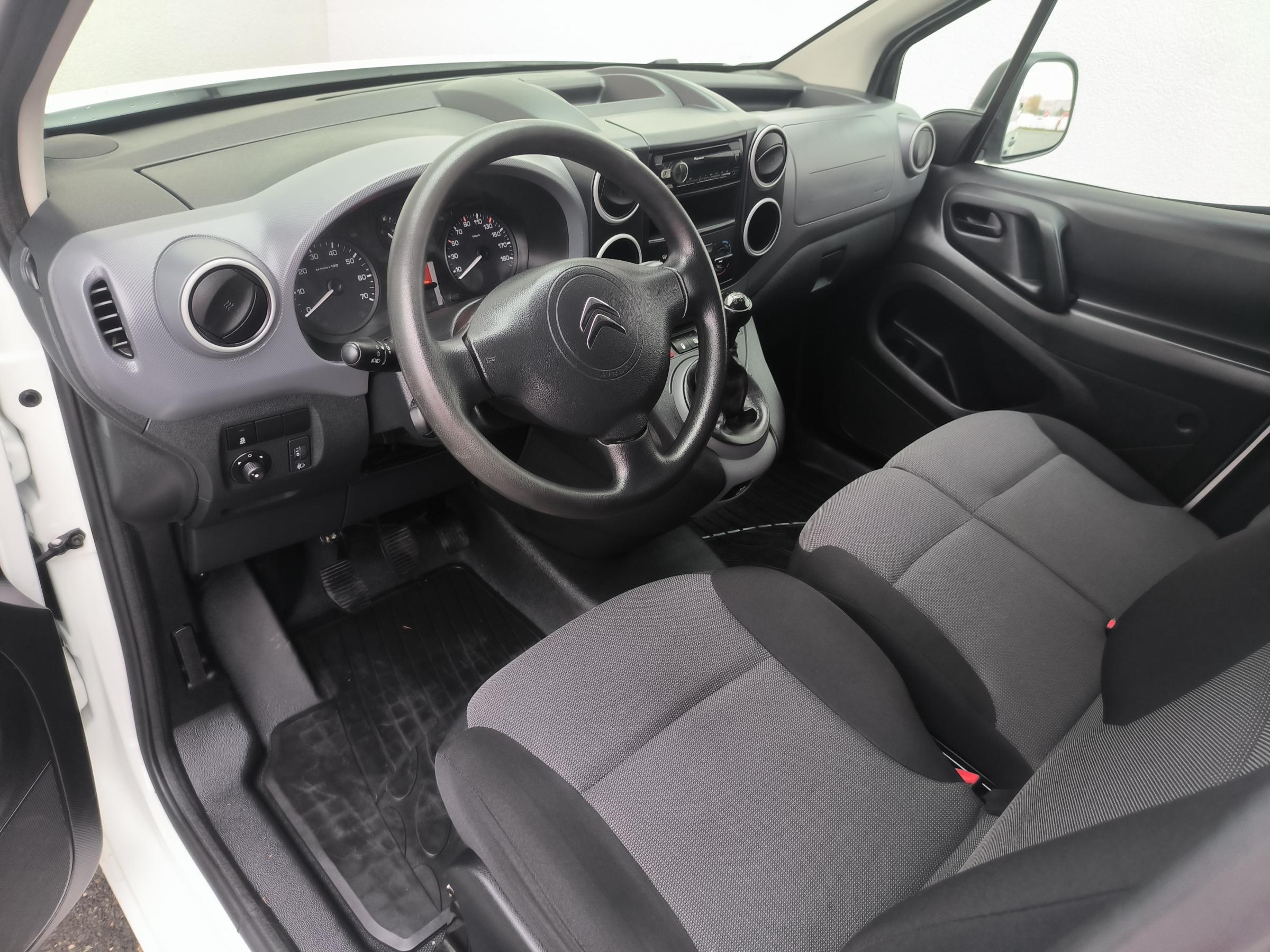 Citroën Berlingo, 2018 - pohled č. 10