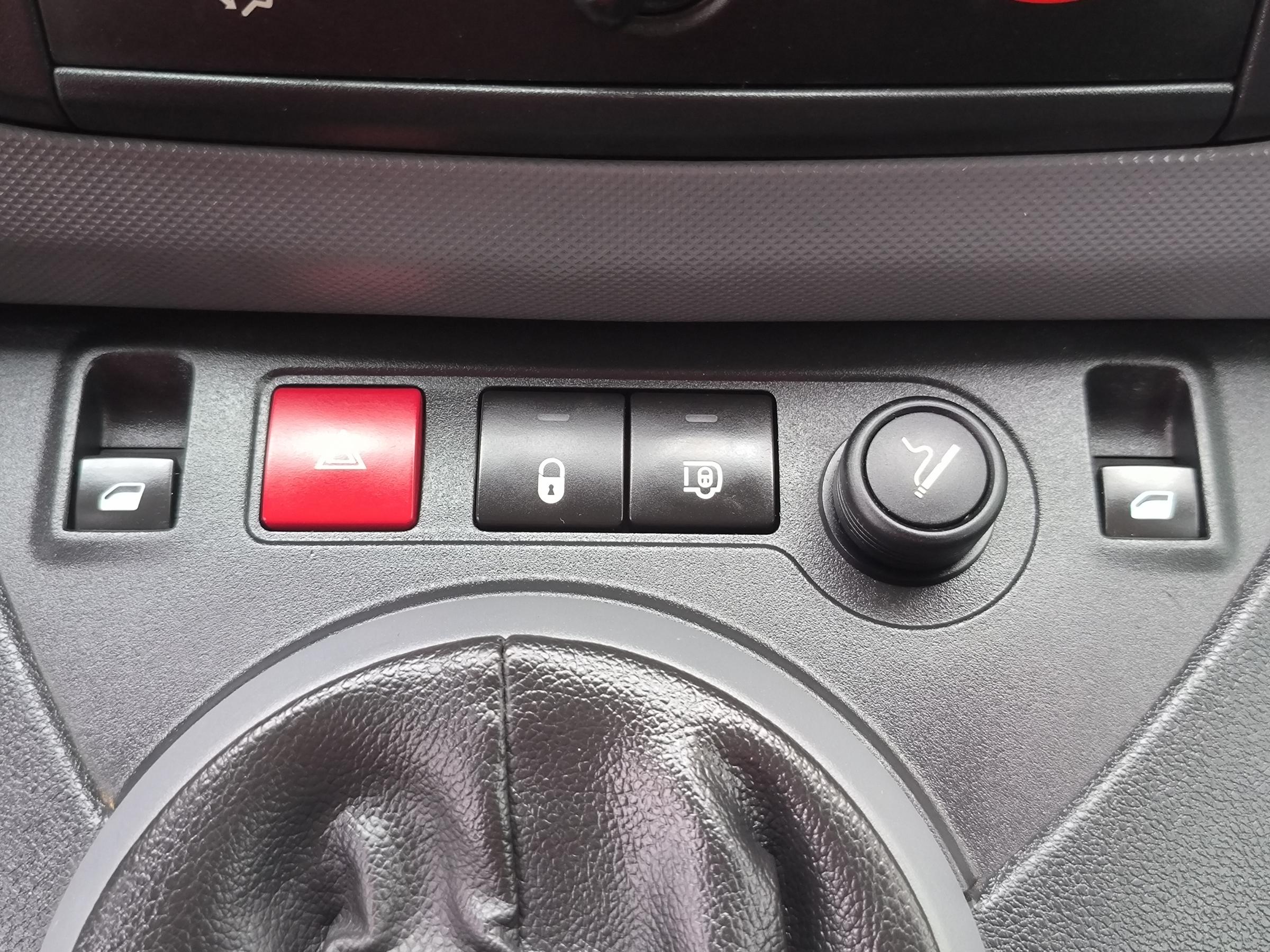 Citroën Berlingo, 2018 - pohled č. 15