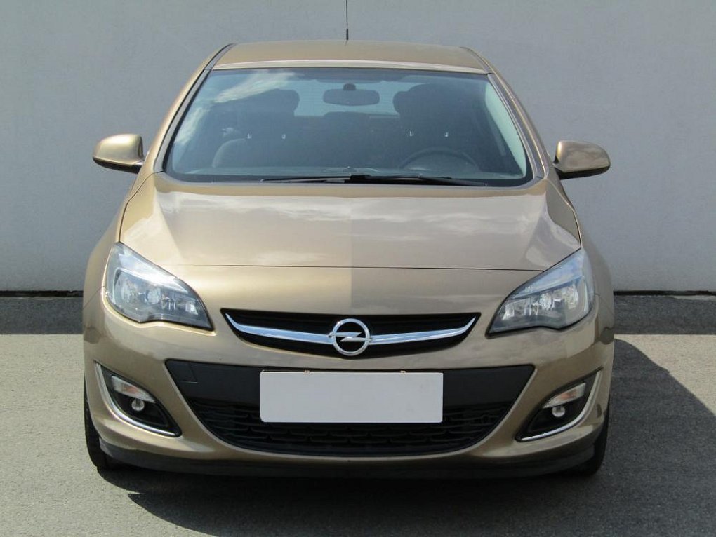 Opel Astra 1.4T Energy