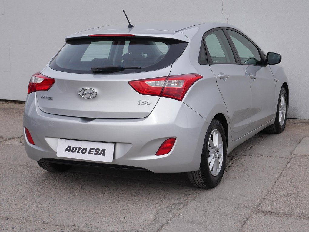 Hyundai I30 1.4 i 