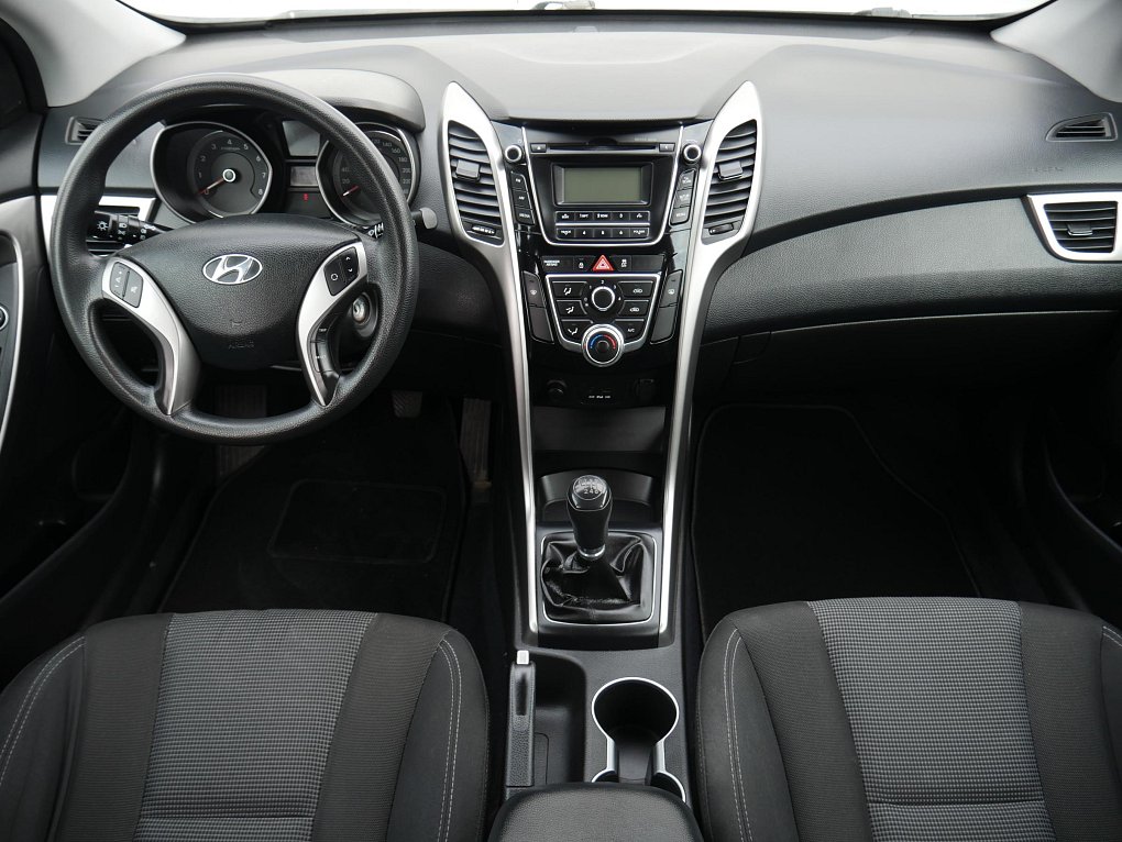 Hyundai I30 1.4 i 