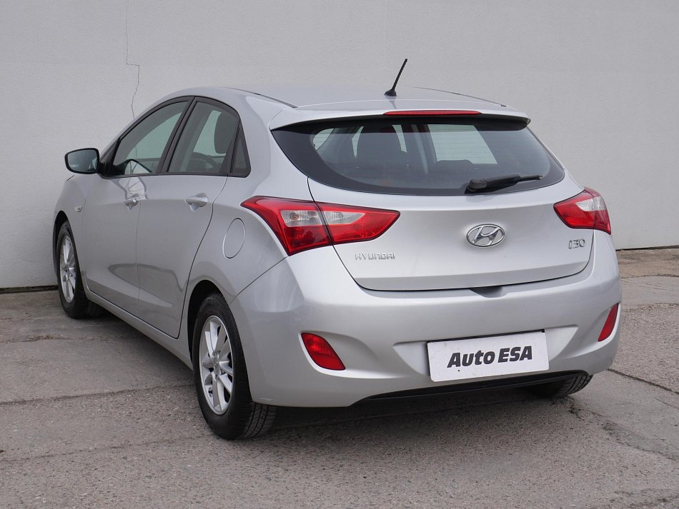 Hyundai I30 1.4 i 