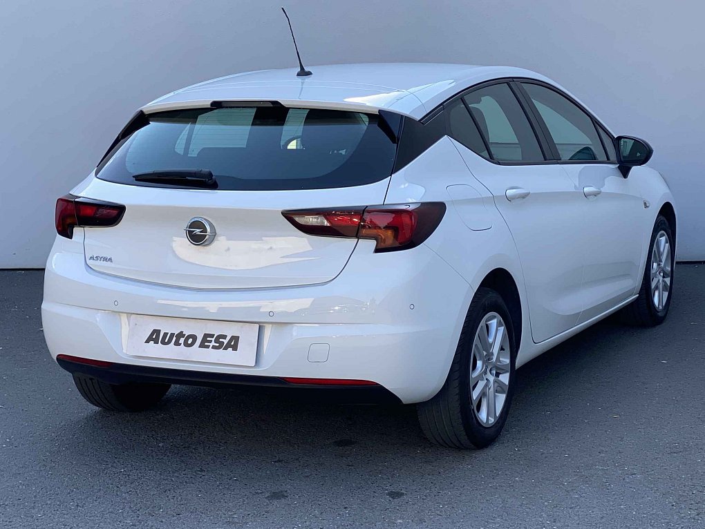Opel Astra 1.5 CDTi 