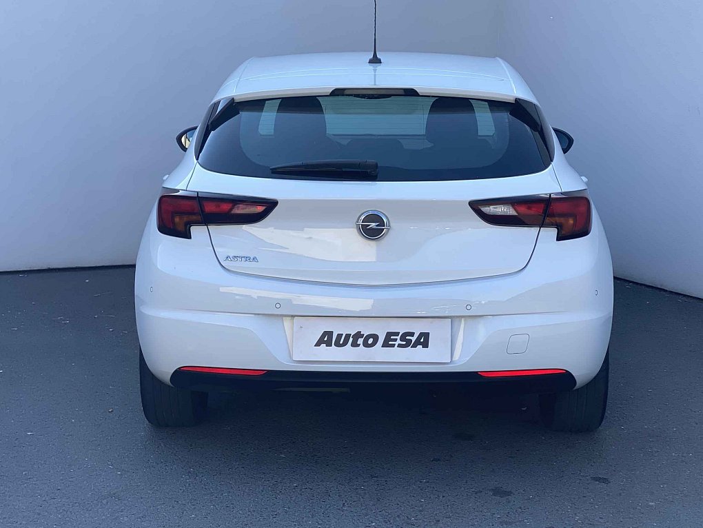 Opel Astra 1.5 CDTi 