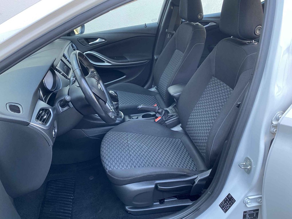 Opel Astra 1.5 CDTi 