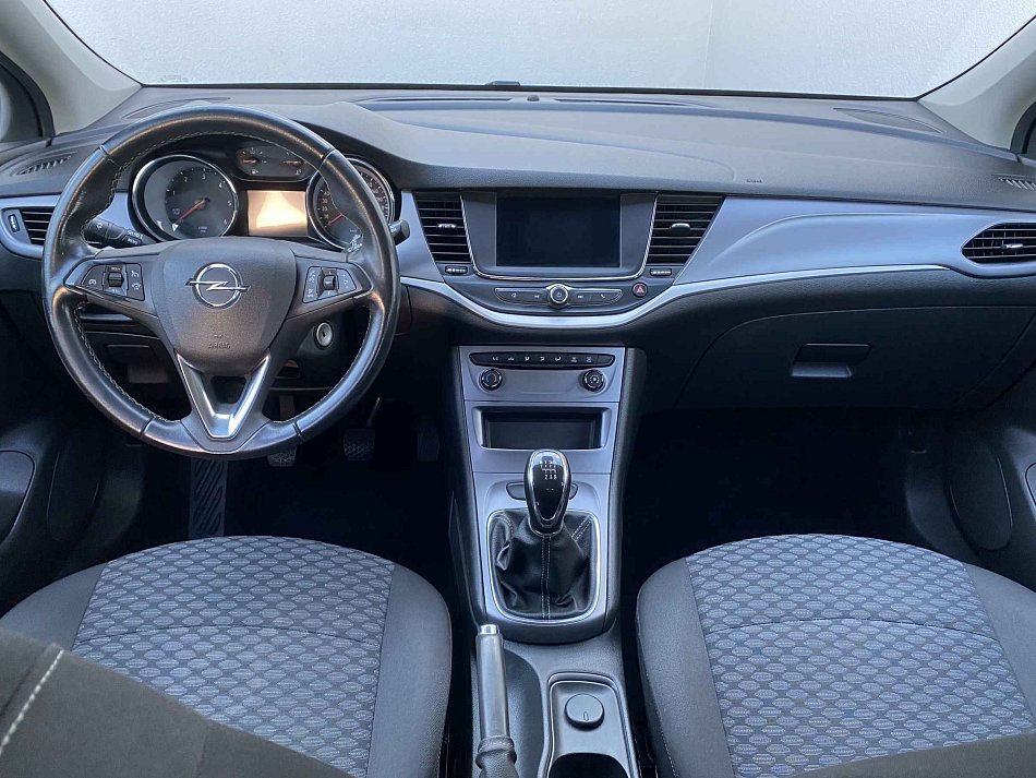 Opel Astra 1.5 CDTi 