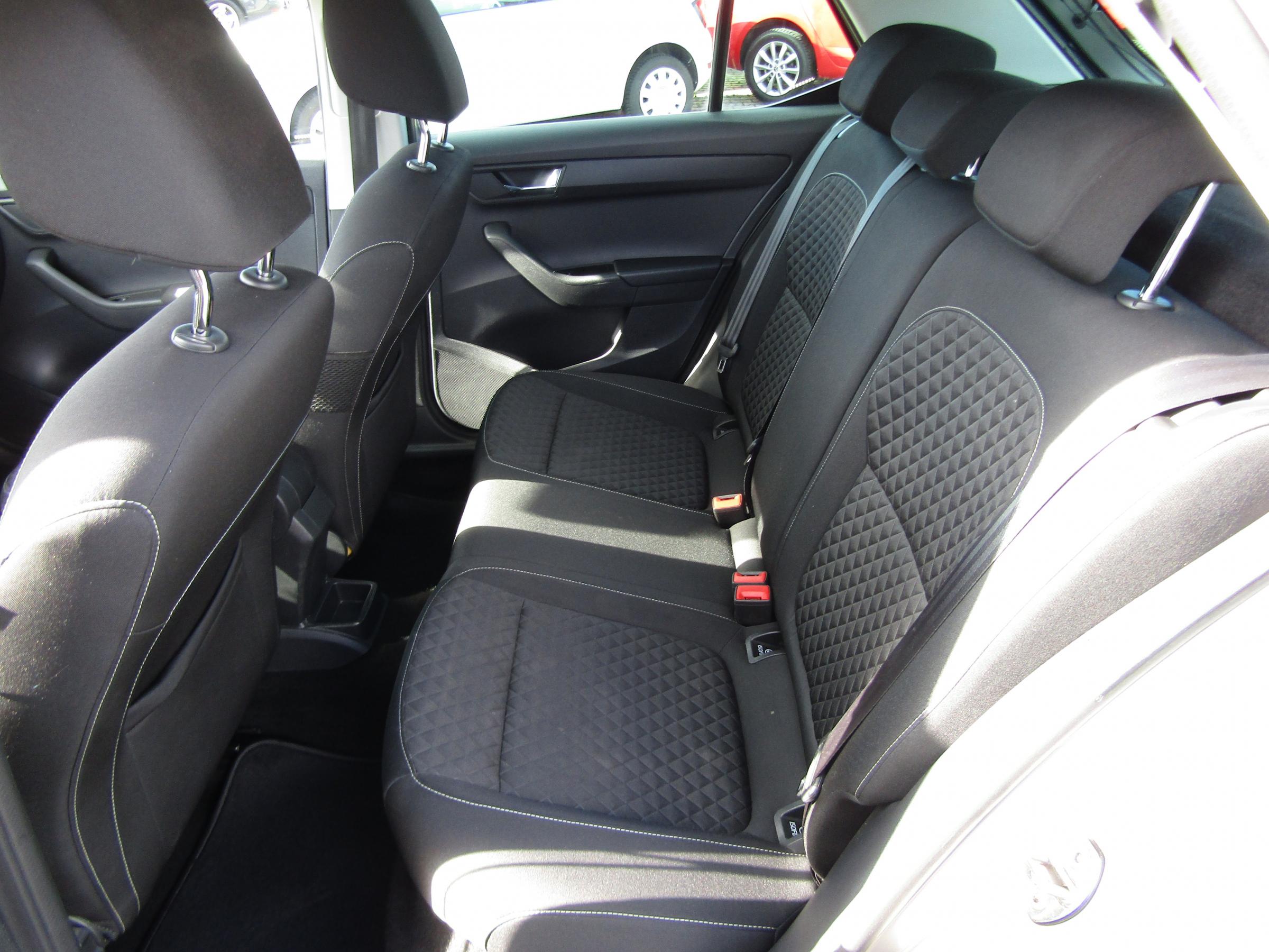 Škoda Fabia III, 2017 - pohled č. 10