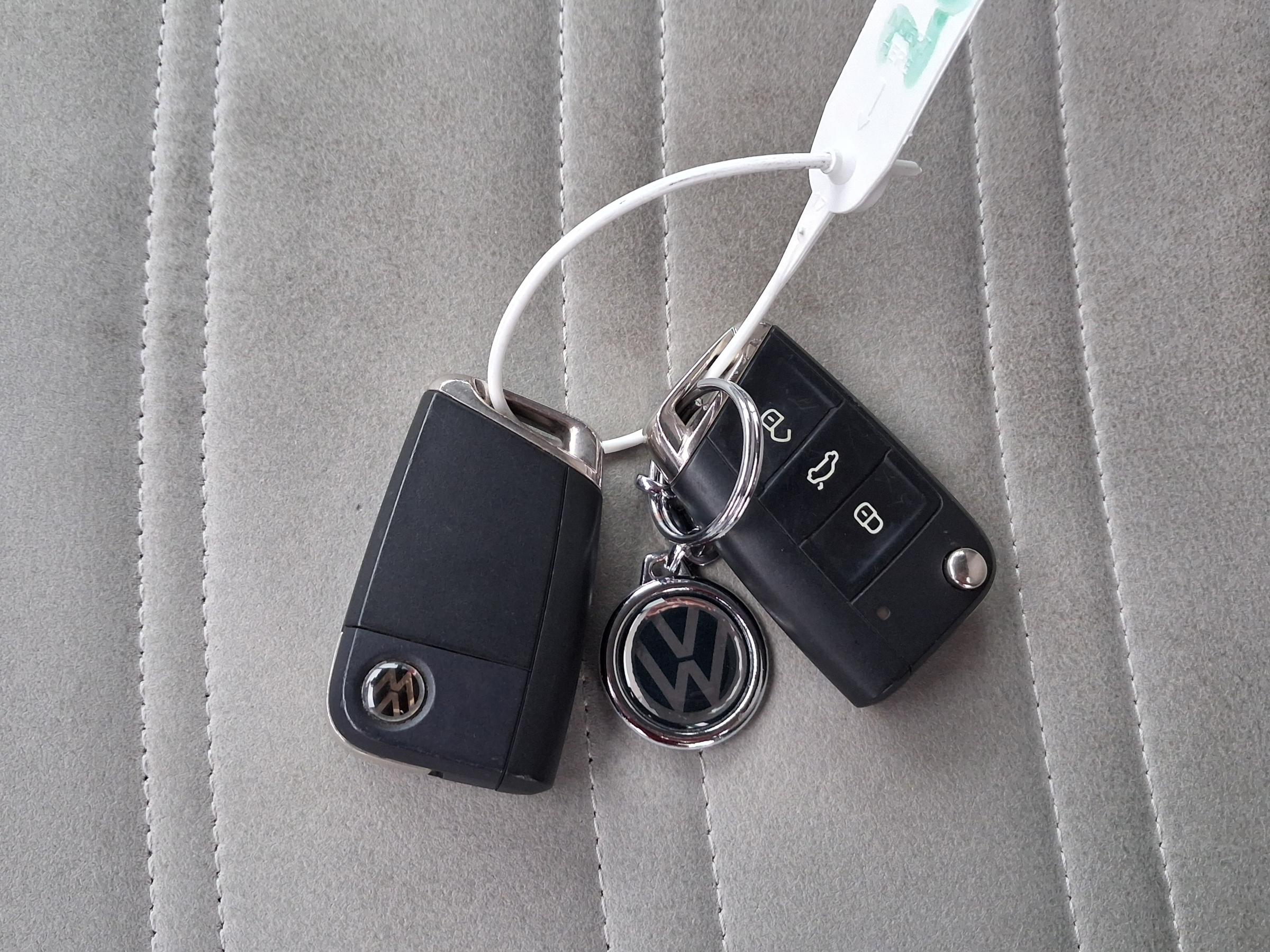 Volkswagen Touran, 2017 - pohled č. 25