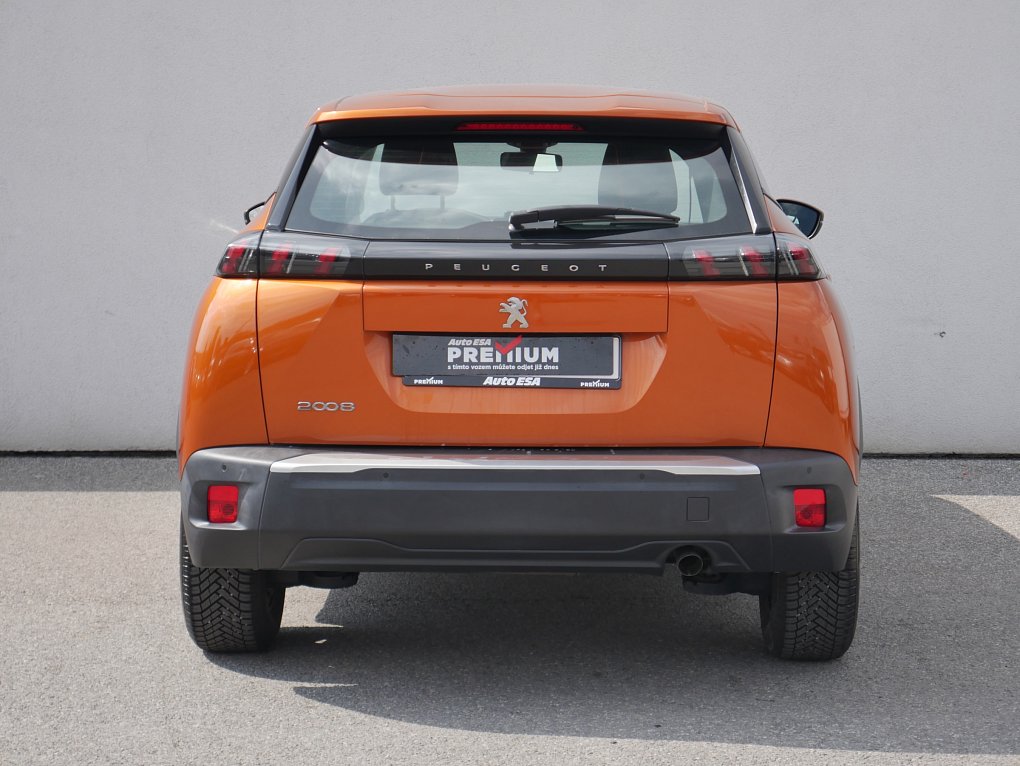 Peugeot 2008 1.2 PT 