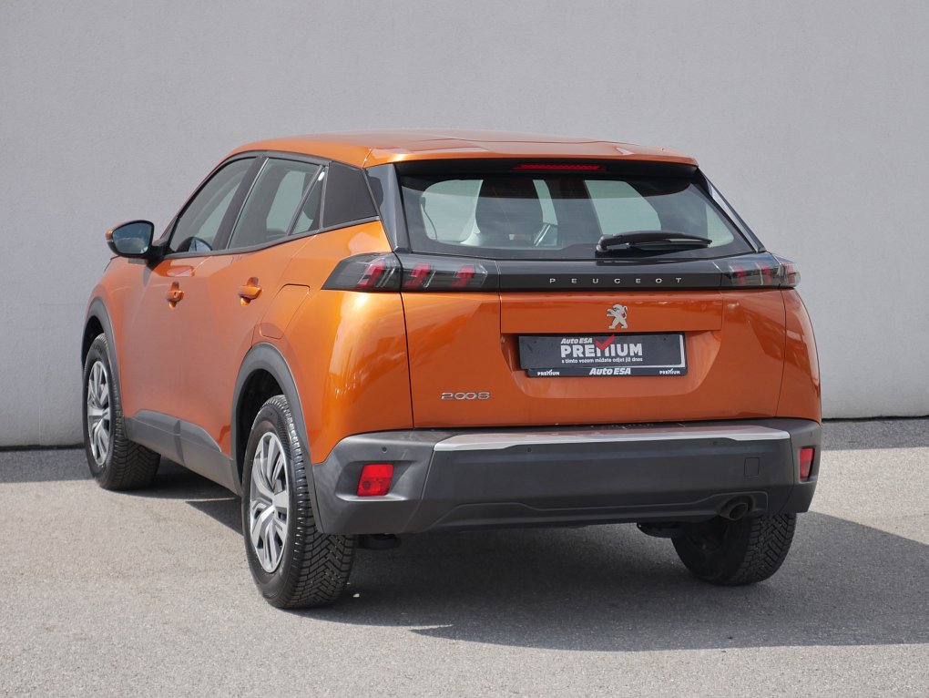 Peugeot 2008 1.2 PT 