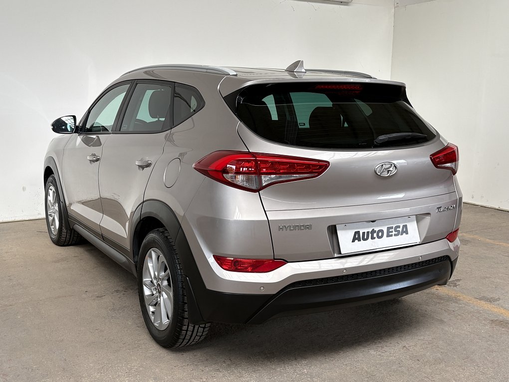 Hyundai Tucson 1.7 CRDi Trikolor