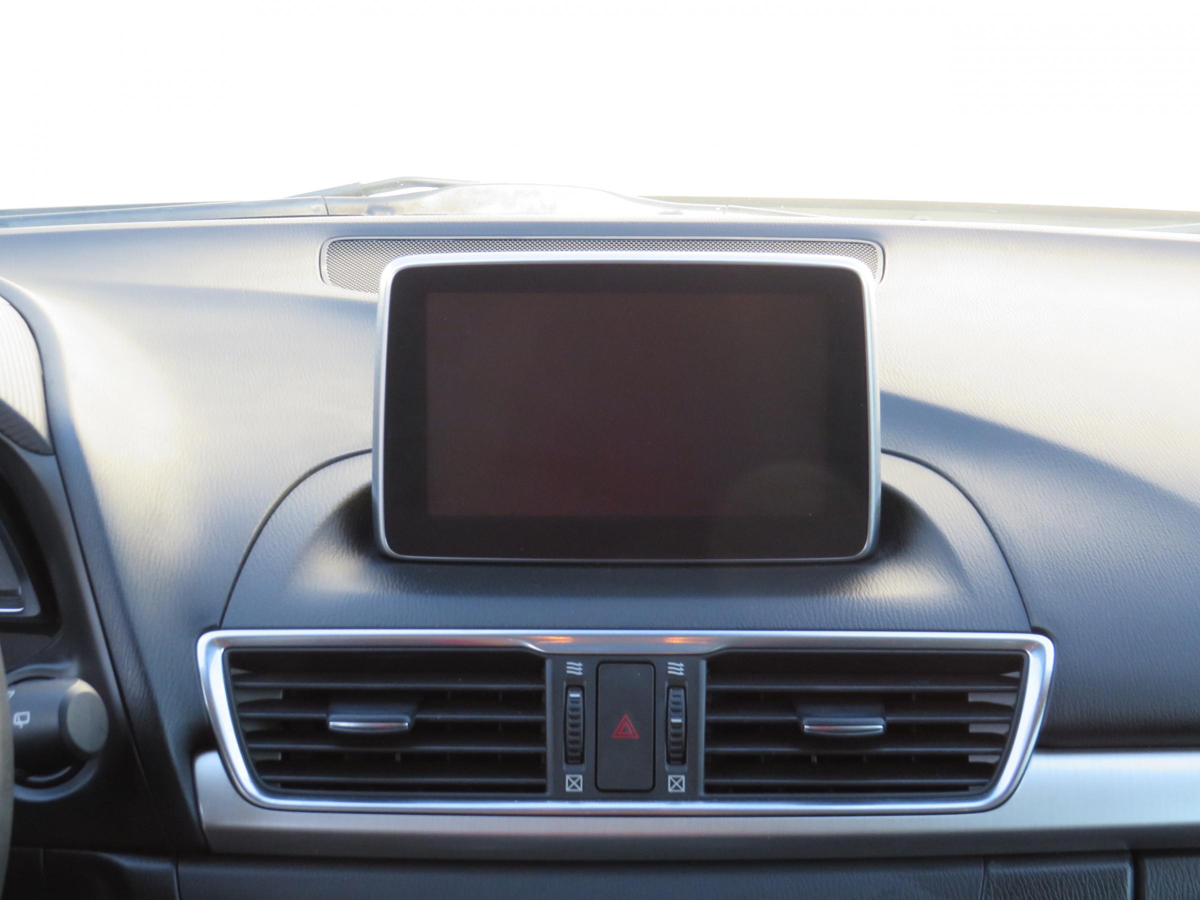 Mazda 3, 2016 - pohled č. 10