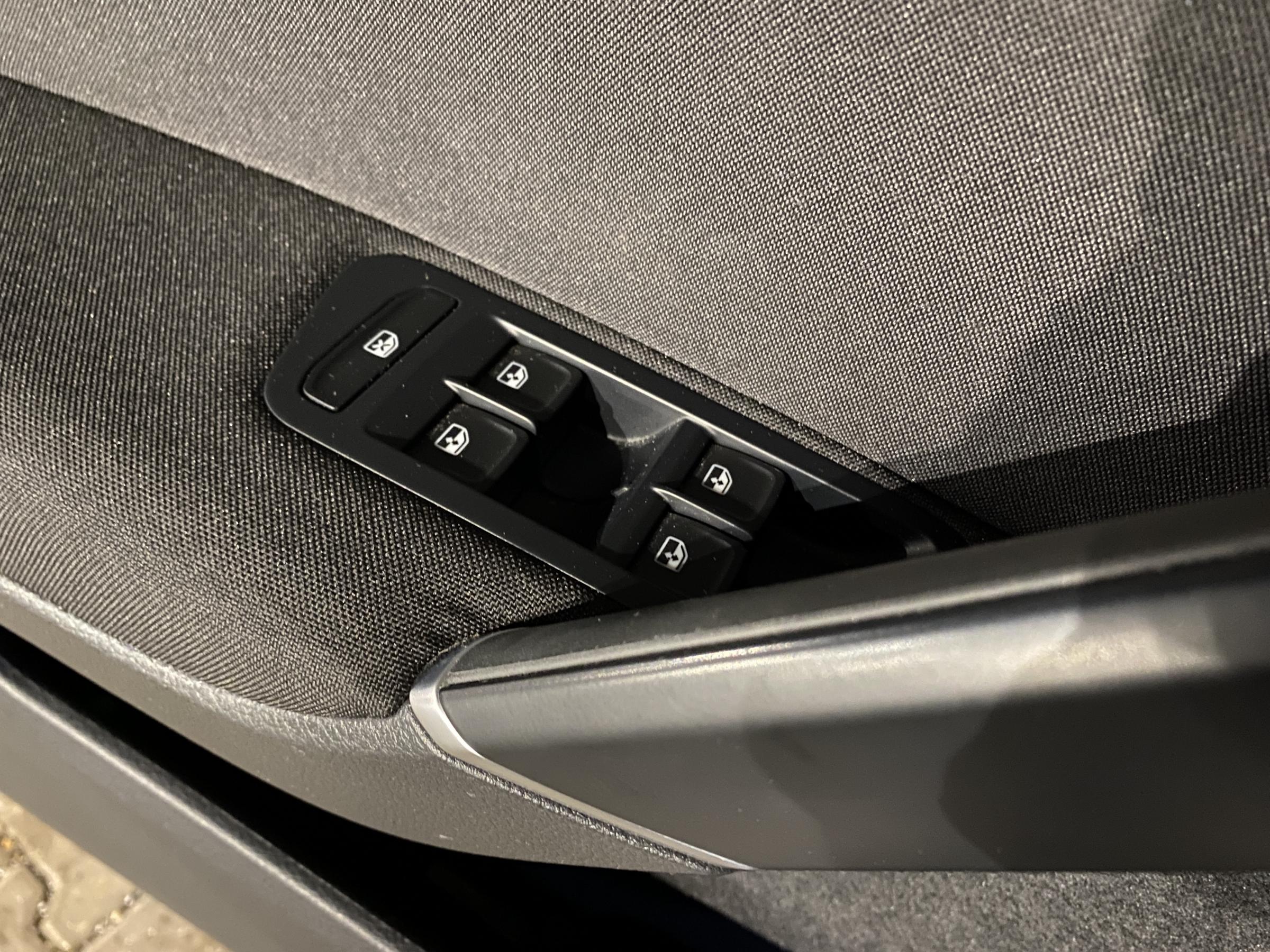 Volkswagen Golf, 2016 - pohled č. 11