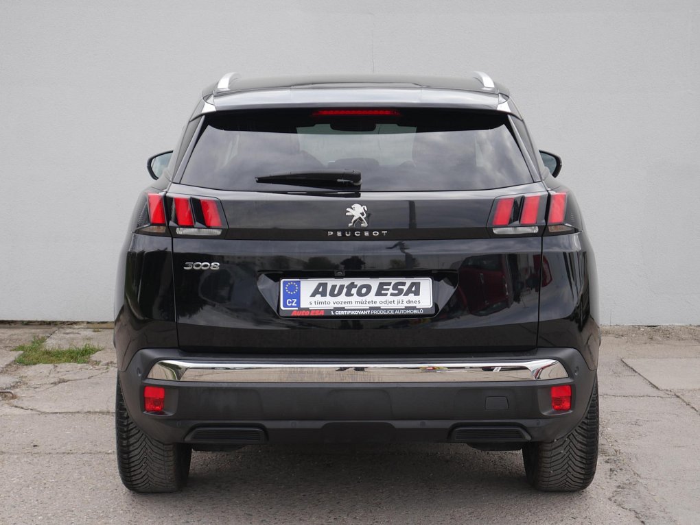 Peugeot 3008 1.2PT Allure