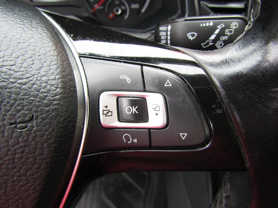 Volkswagen T-Roc 1.0 TSi Trendline