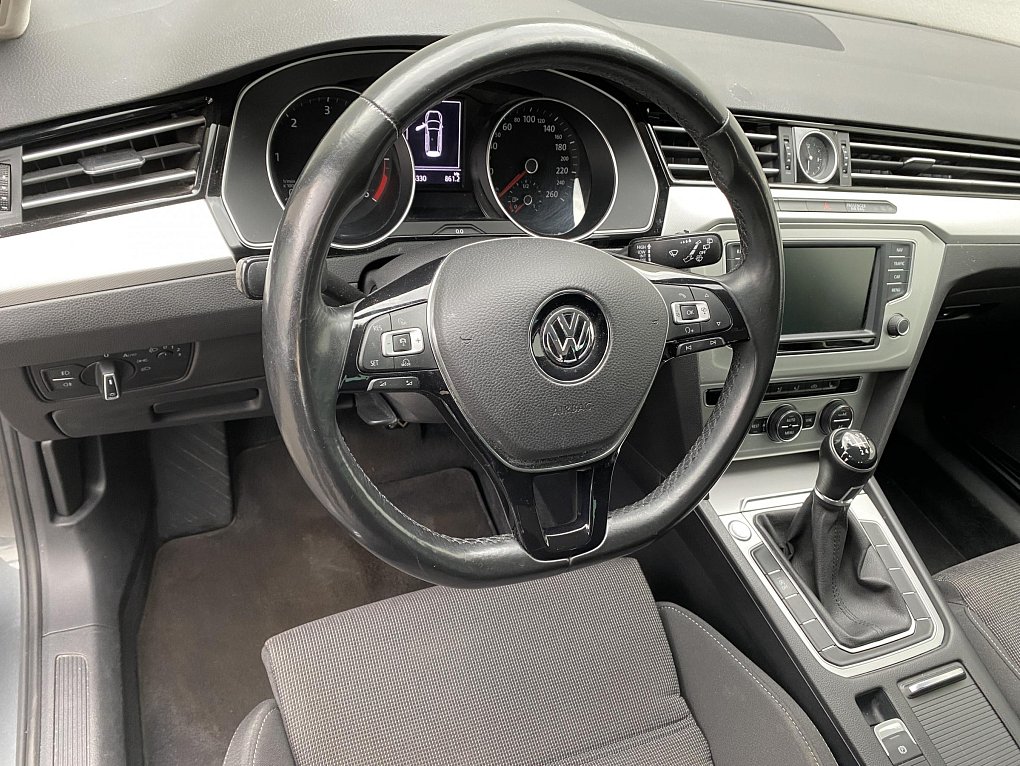 Volkswagen Passat 1.6 TDi Comfortline
