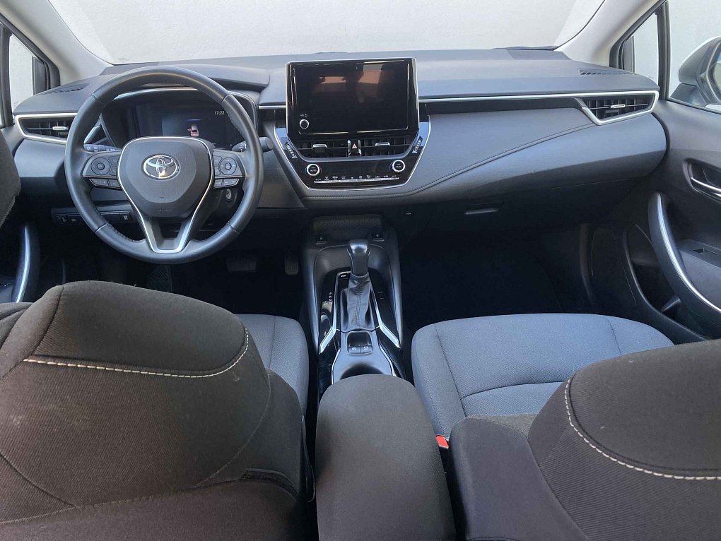 Toyota Corolla 1.5i 