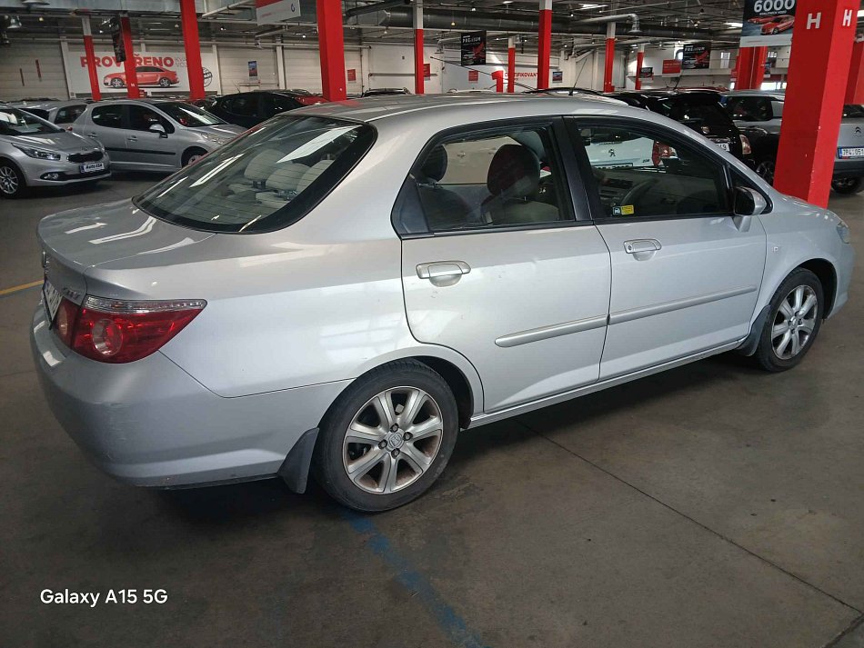 Honda City 1.4i 