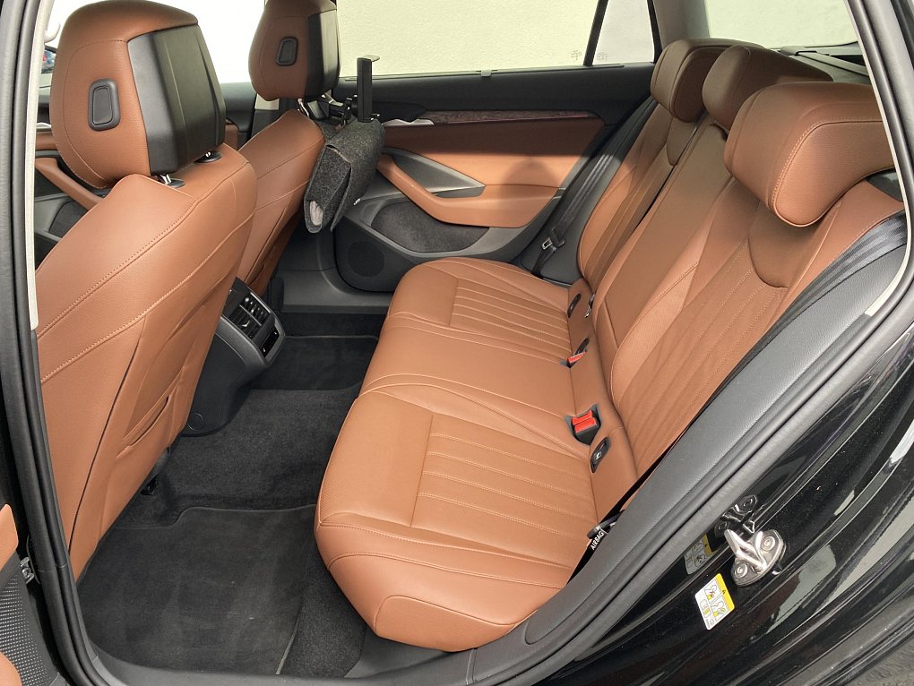 Škoda Superb IV 2.0 TSi L&K 4X4