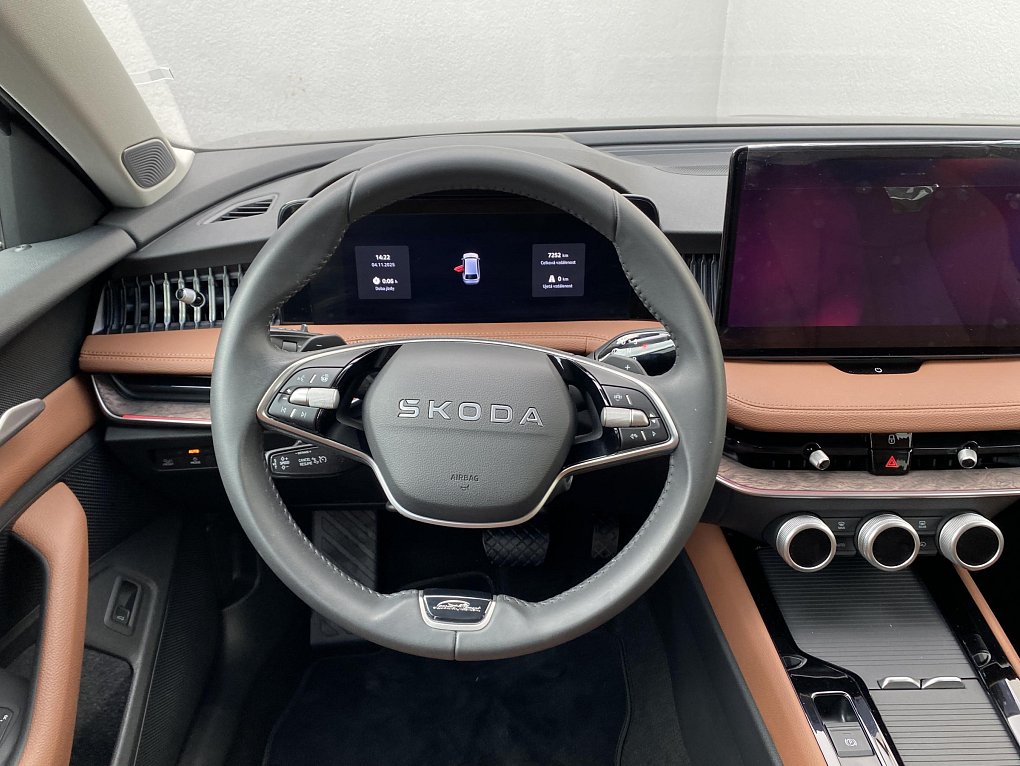 Škoda Superb IV 2.0 TSi L&K 4X4