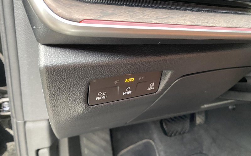 Škoda Superb IV 2.0 TSi L&K