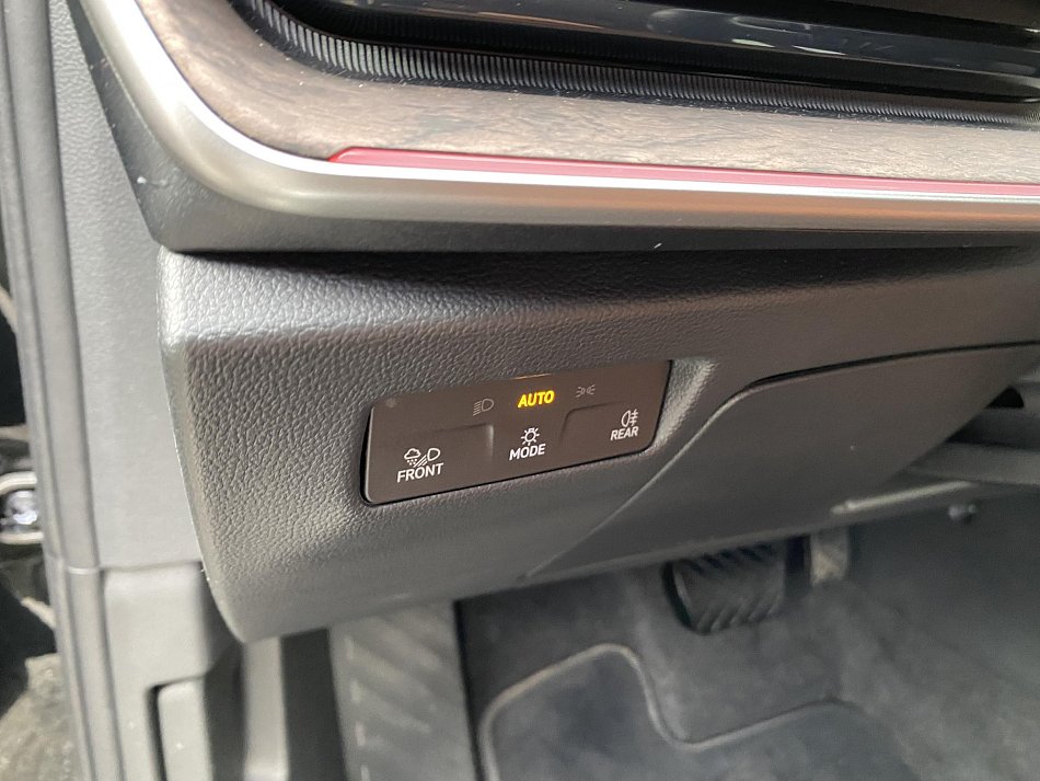 Škoda Superb IV 2.0 TSi L&K 4X4