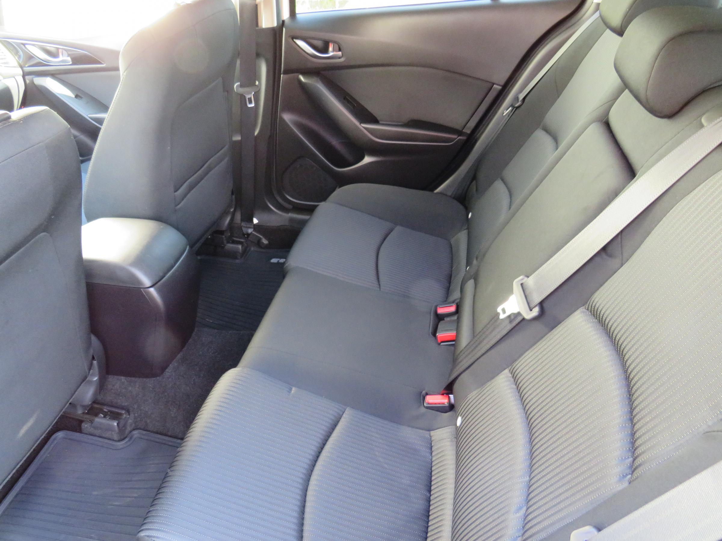 Mazda 3, 2016 - pohled č. 12