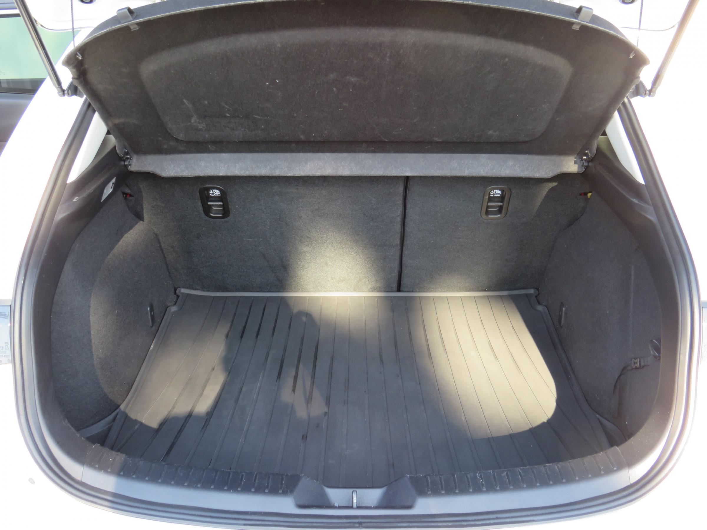 Mazda 3, 2016 - pohled č. 8