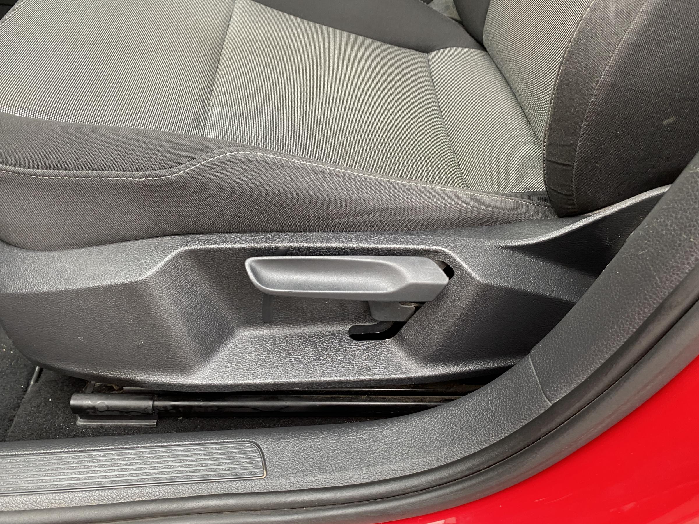 Volkswagen Golf, 2014 - pohled č. 14