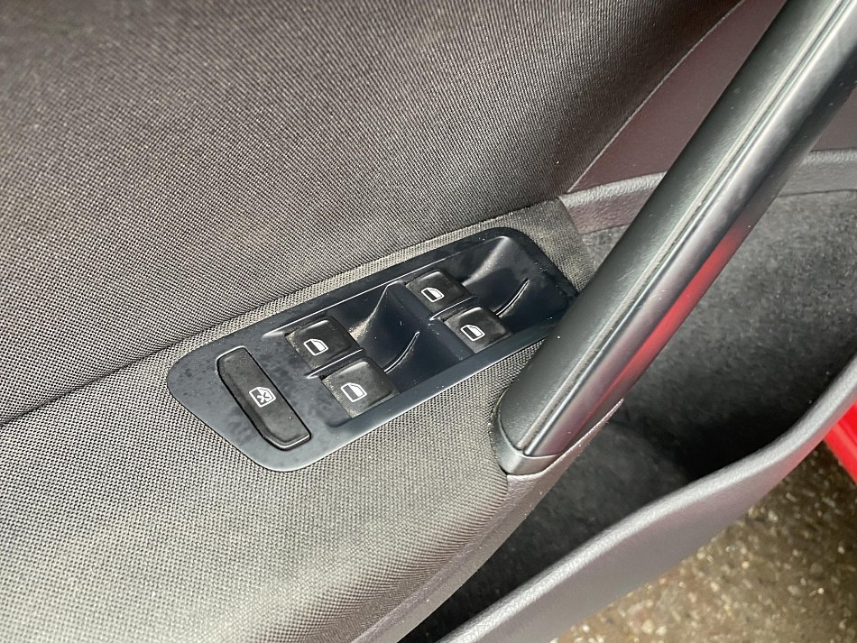 Volkswagen Golf 1.6 TDi Trendline VII