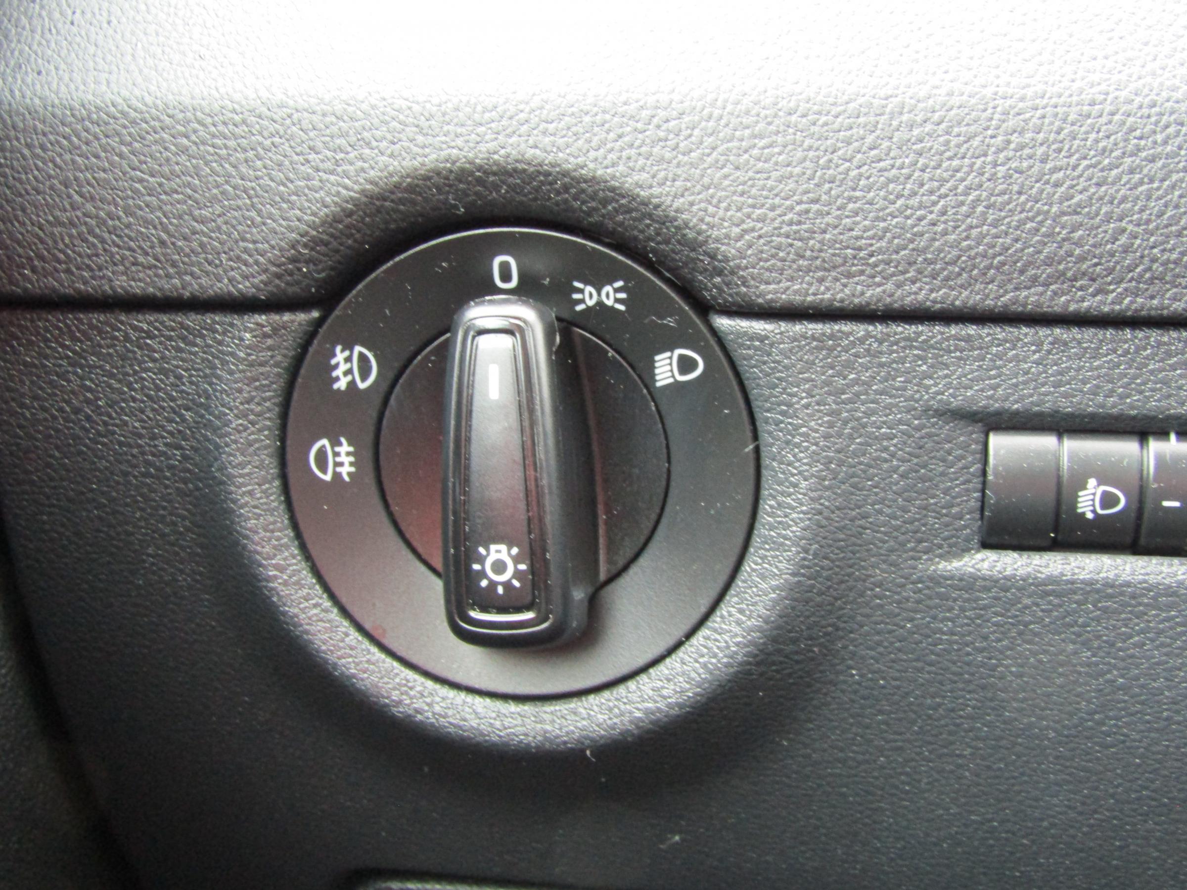 Škoda Octavia III, 2015 - pohled č. 16