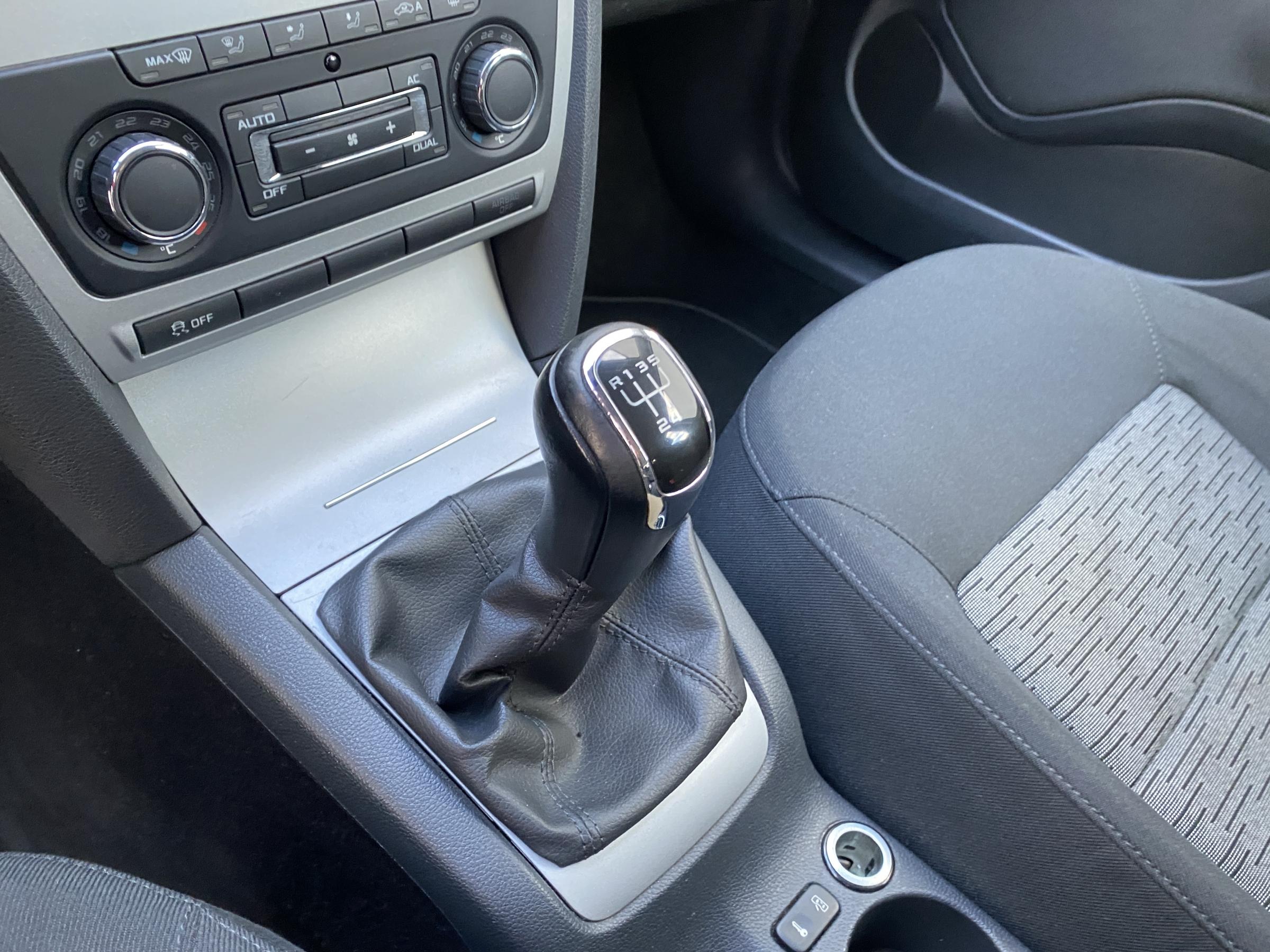 Škoda Octavia, 2012 - pohled č. 15