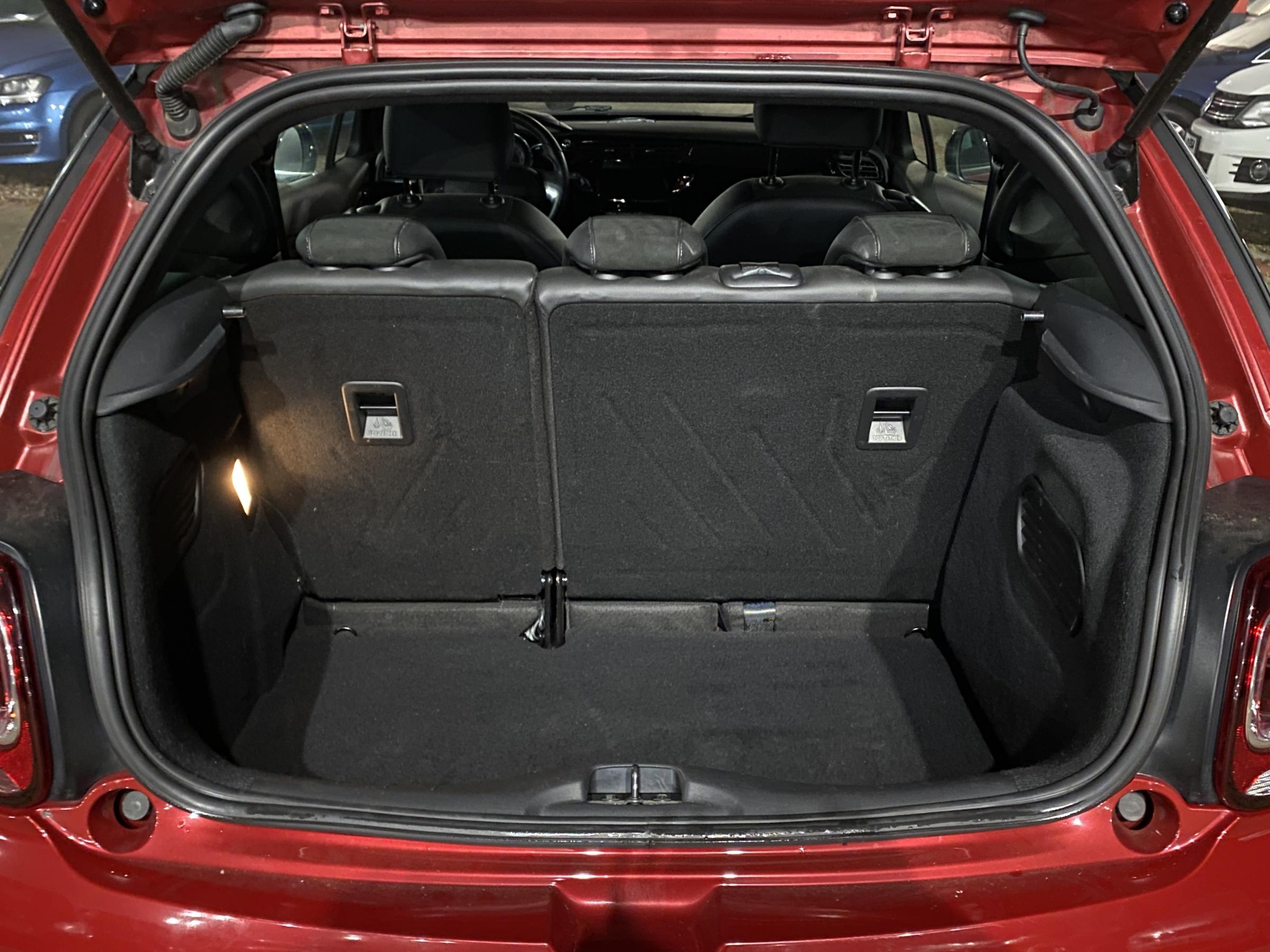 Citroën DS3, 2018 - pohled č. 8