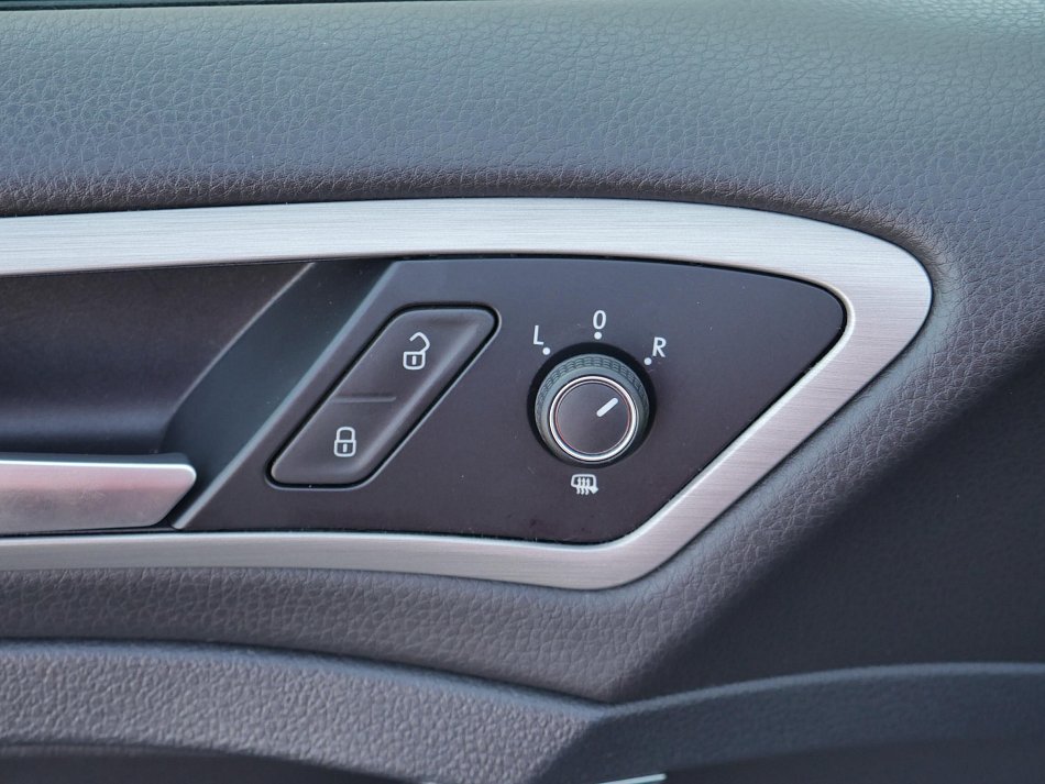 Volkswagen Golf 1.4 TSi 