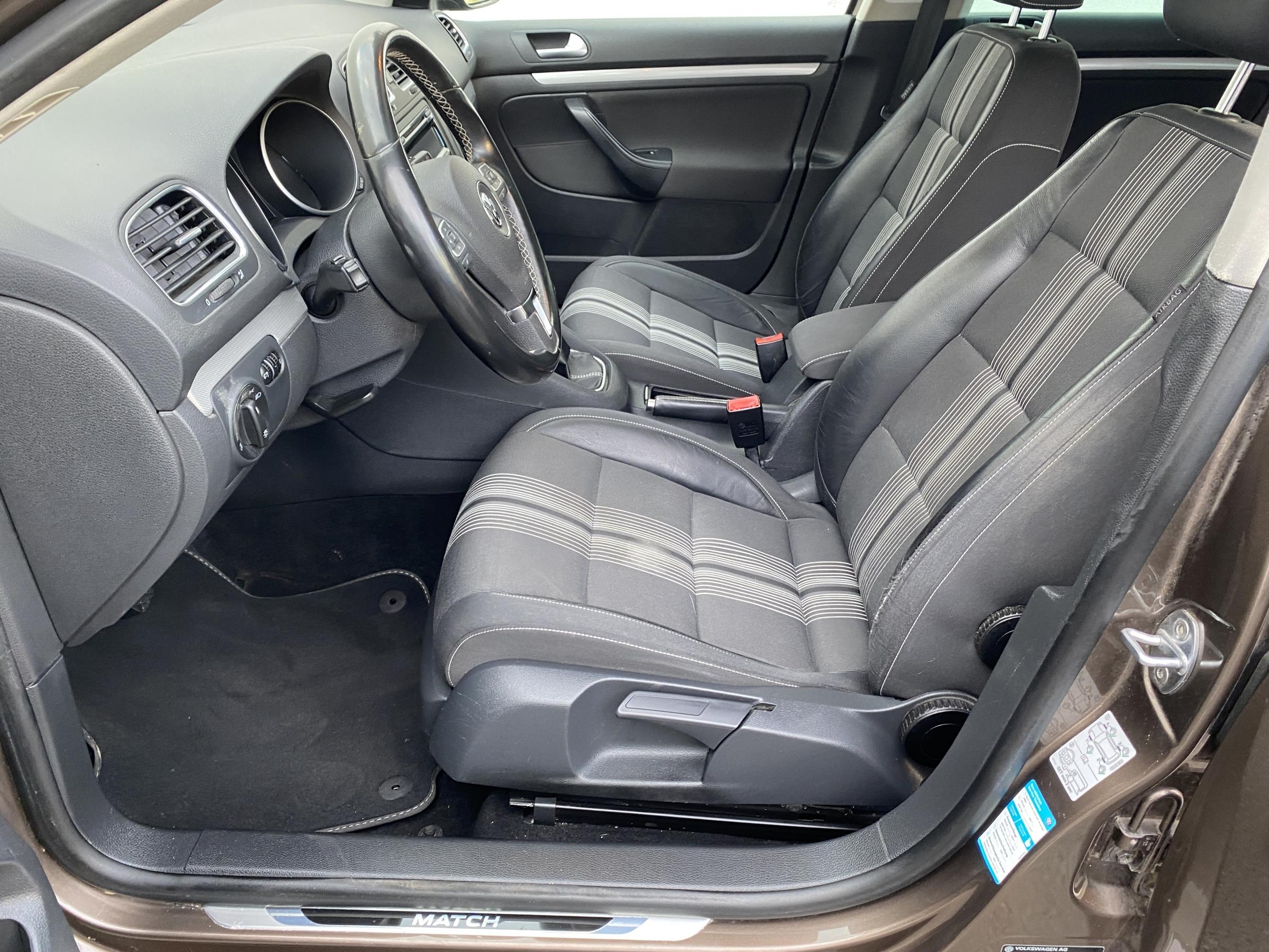 Volkswagen Golf, 2012 - pohled č. 9